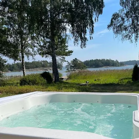 Ferienhaus Porkkala - Seafront Jacuzzi Nature Reserve *